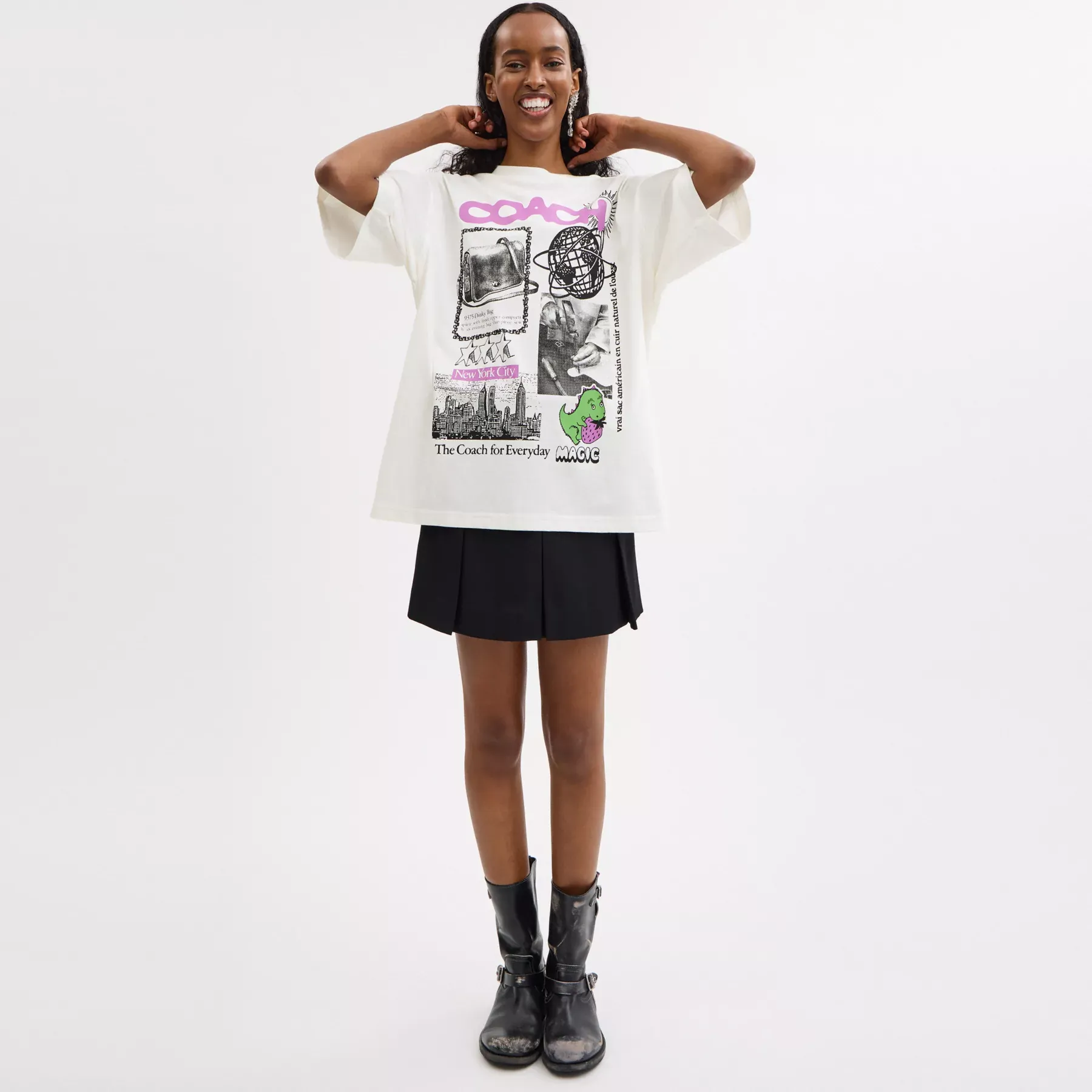 COACH Avslappnad grafisk T-shirt i ekologisk bomull Vit