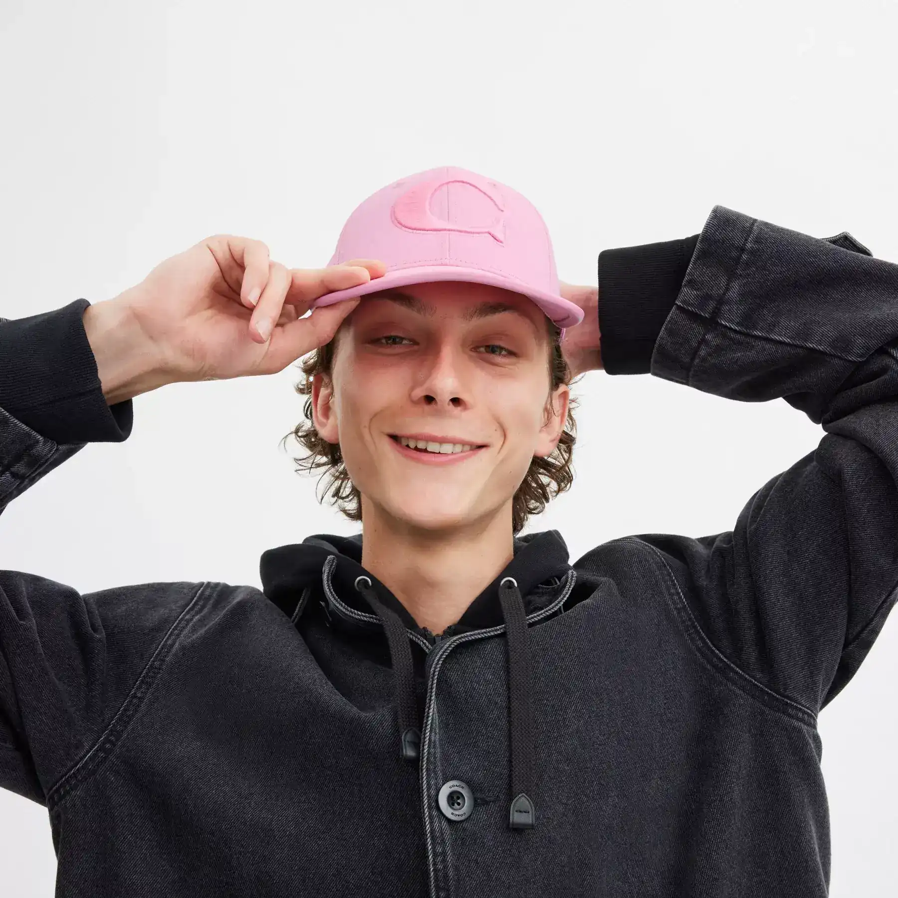 COACH Baseballhatt Levande rosa