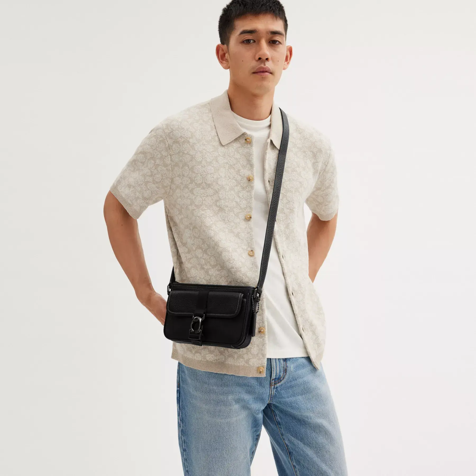 COACH Beck Slim Crossbody Svart COACH Beck Slim Crossbody Svart