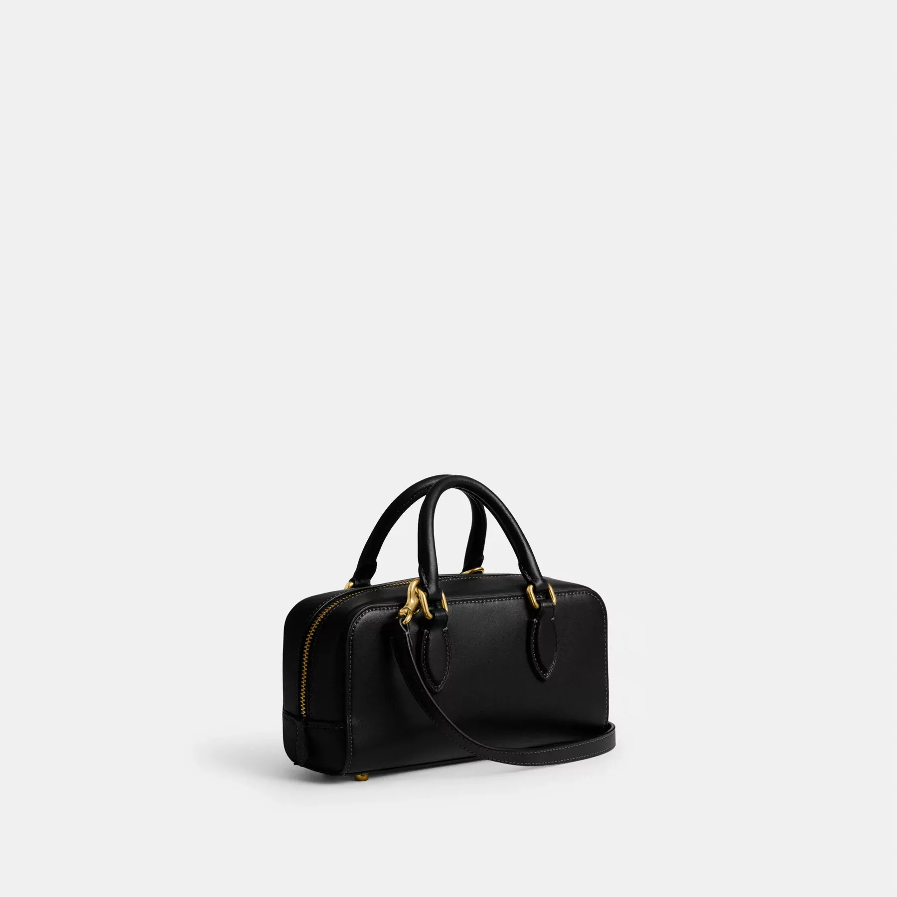 COACH Bowery Satchel 22 Svart