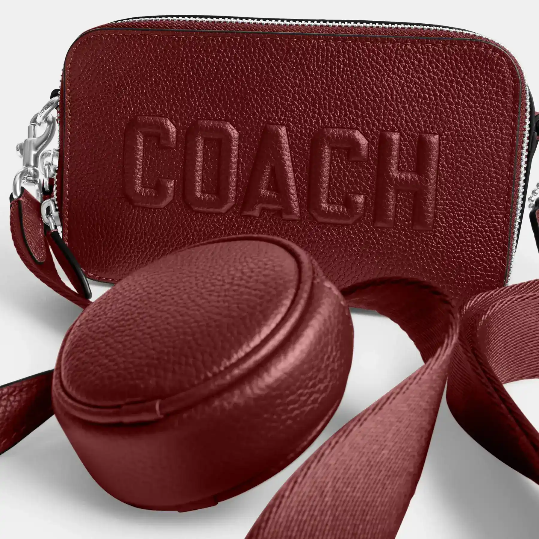 COACH Charter Slim Crossbody Med Coach Grafik Mörk Ruby COACH Charter Slim Crossbody Med Coach Grafik Mörk Ruby