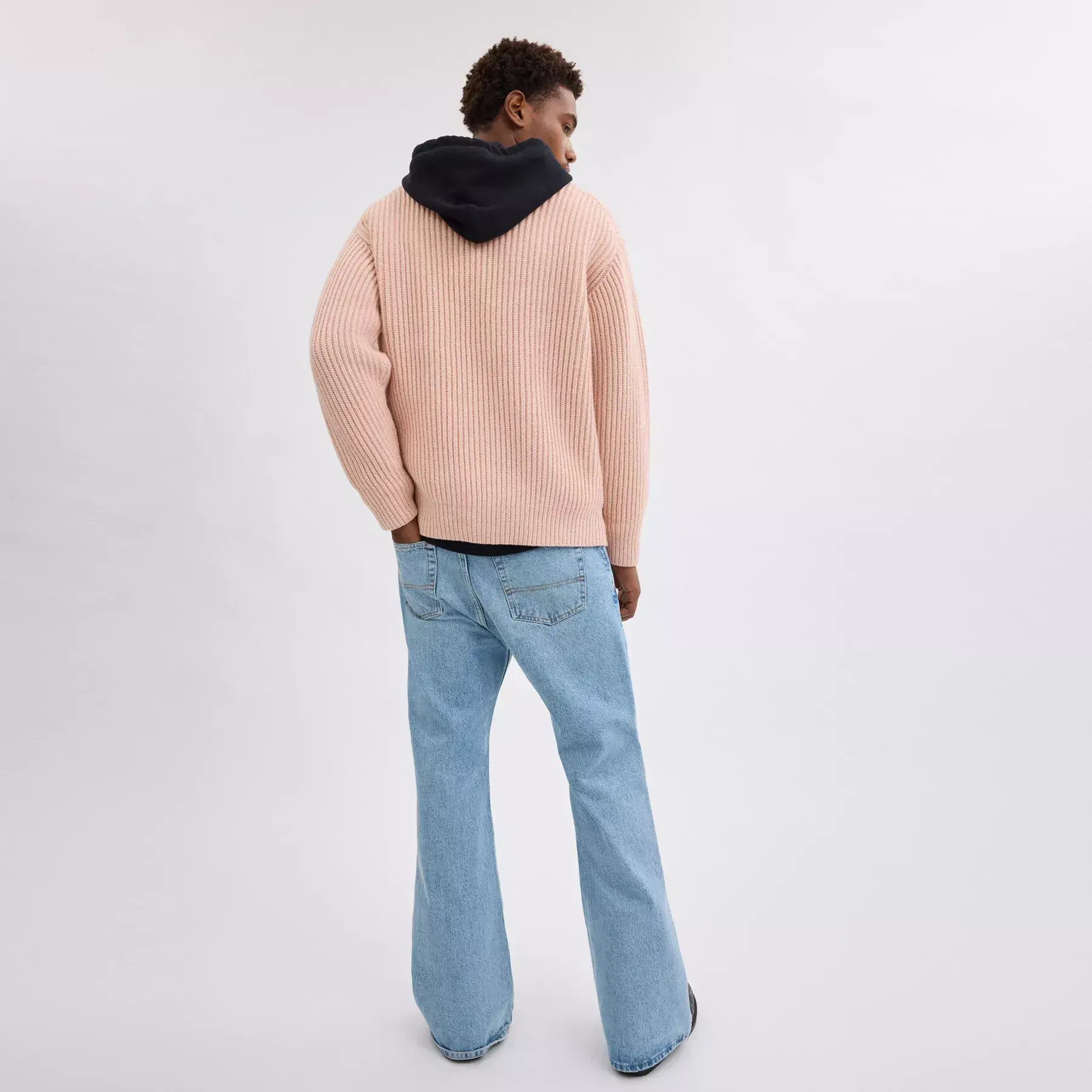 COACH Crewneck rosetttröja i återvunnen ull Rosa COACH Crewneck rosetttröja i återvunnen ull Rosa
