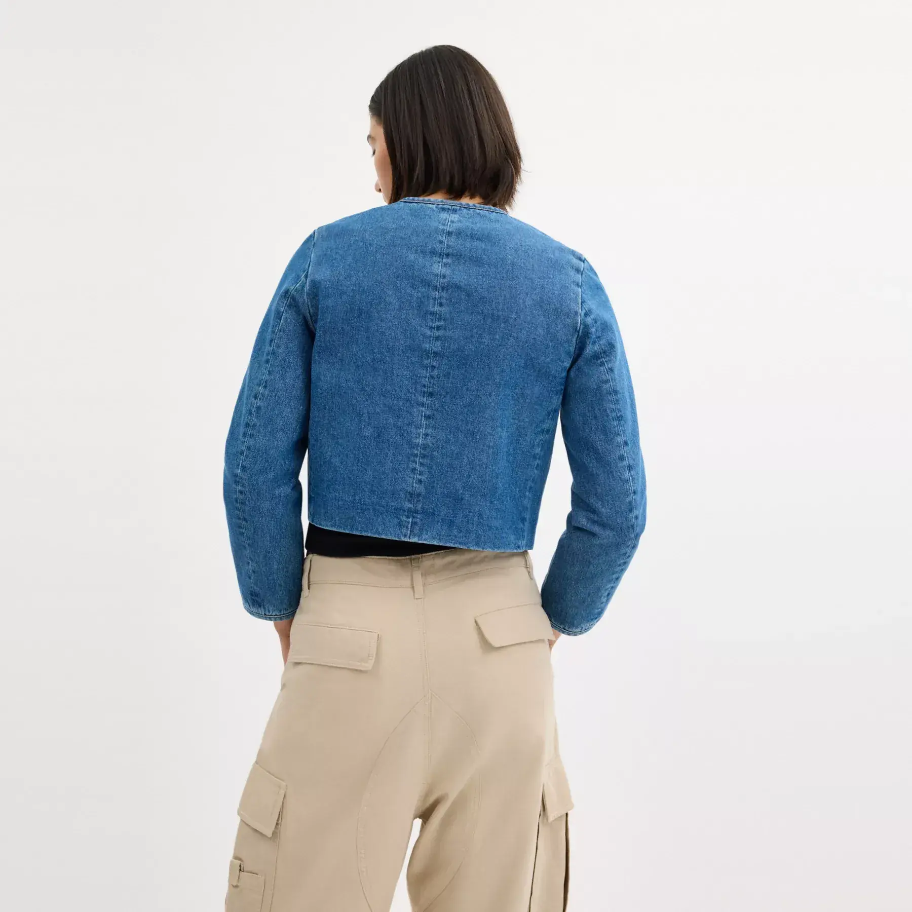 COACH Denimjacka utan krage i ekologisk bomull Mellanblå COACH Denimjacka utan krage i ekologisk bomull Mellanblå