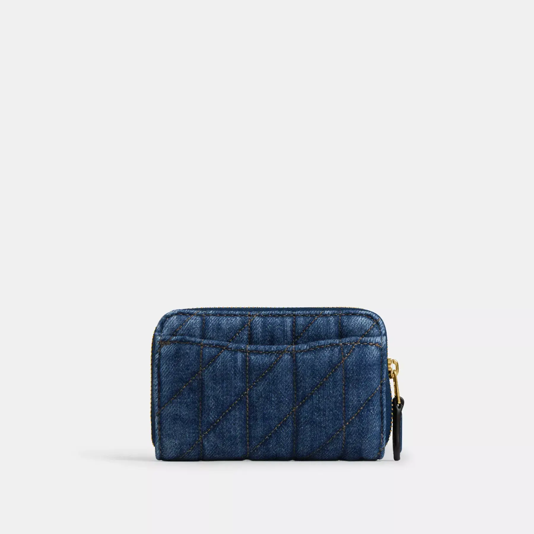 coach Essentiell liten dragkedja runt kortfodral med quiltning CAO33B4RHO 1 - COACH Essentiell liten dragkedja runt kortfodral med quiltning Djupbl&aring;