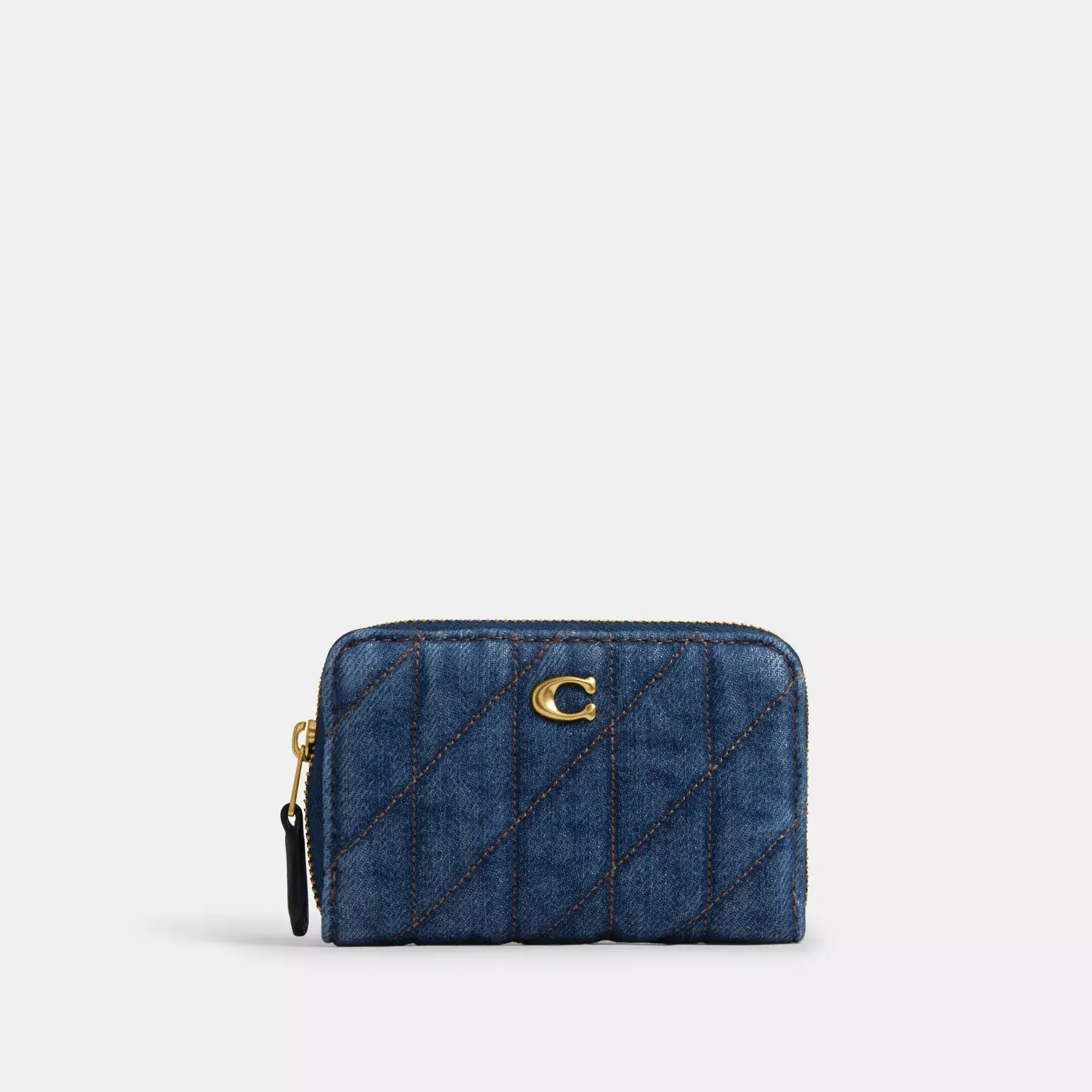 coach Essentiell liten dragkedja runt kortfodral med quiltning CAO33B4RHO - COACH Essentiell liten dragkedja runt kortfodral med quiltning Djupbl&aring;