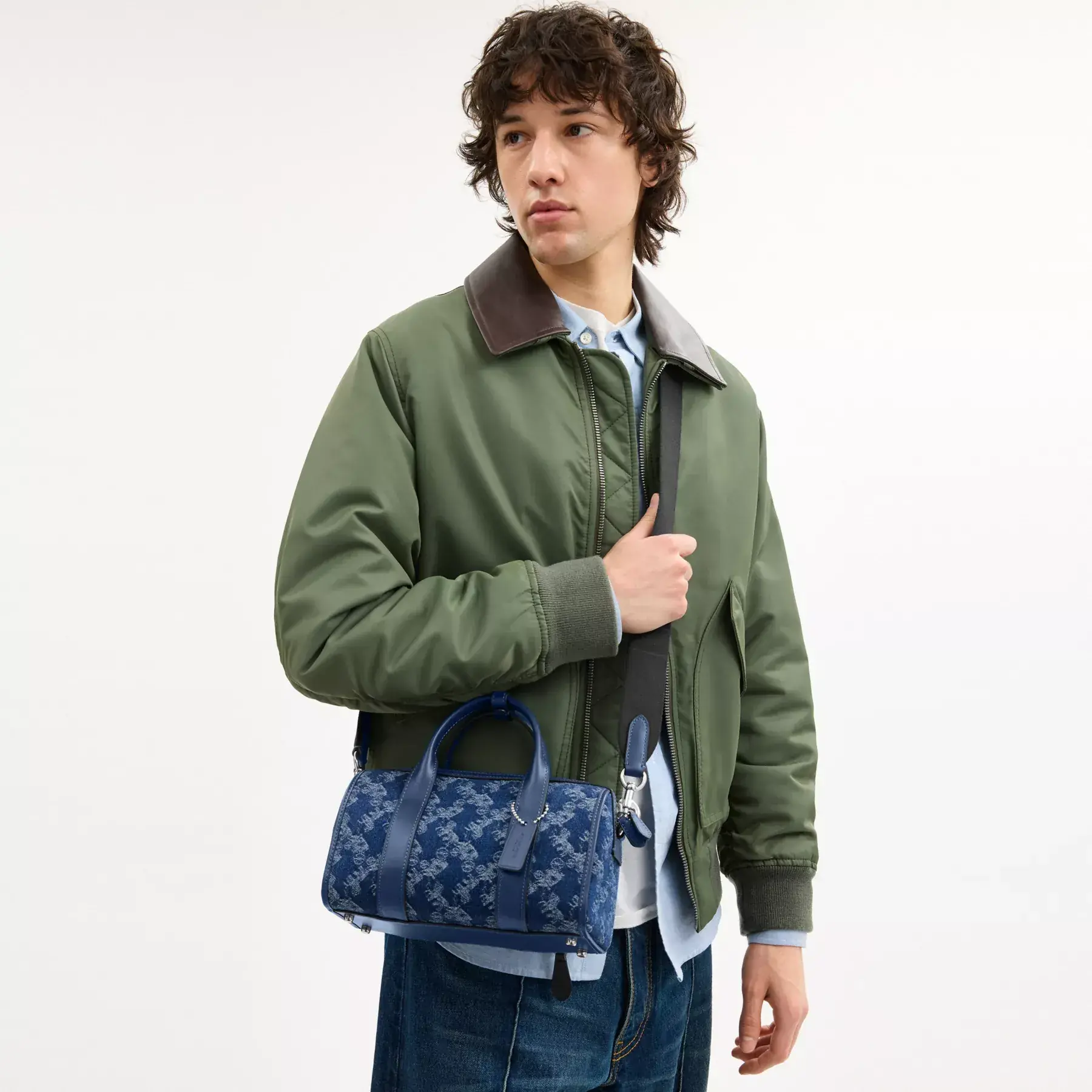 COACH Gotham Duffle Bag 24 Med Häst och vagn tryck Djupblå COACH Gotham Duffle Bag 24 Med Häst och vagn tryck Djupblå