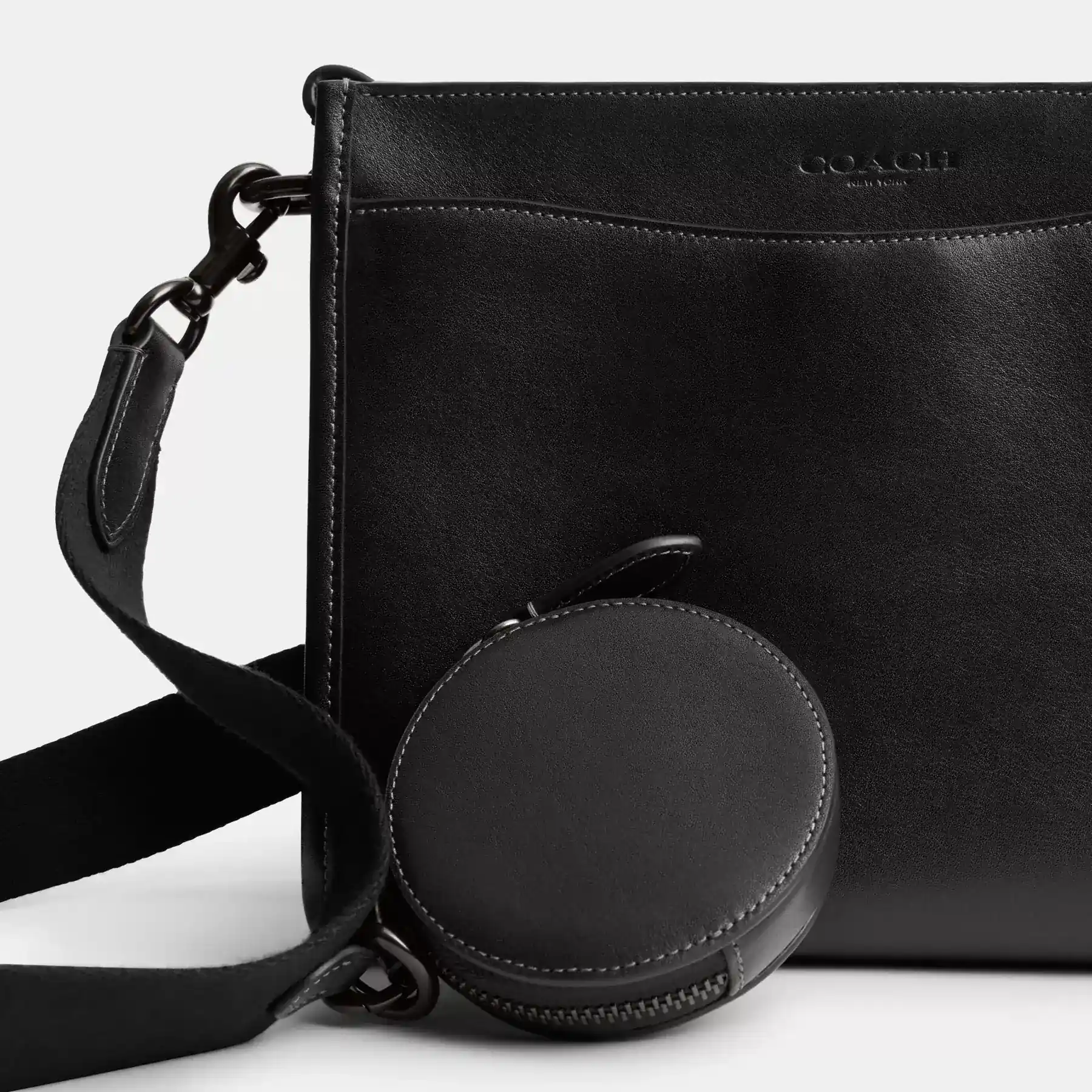 COACH Hitch Cabriolet Crossbody Svart COACH Hitch Cabriolet Crossbody Svart