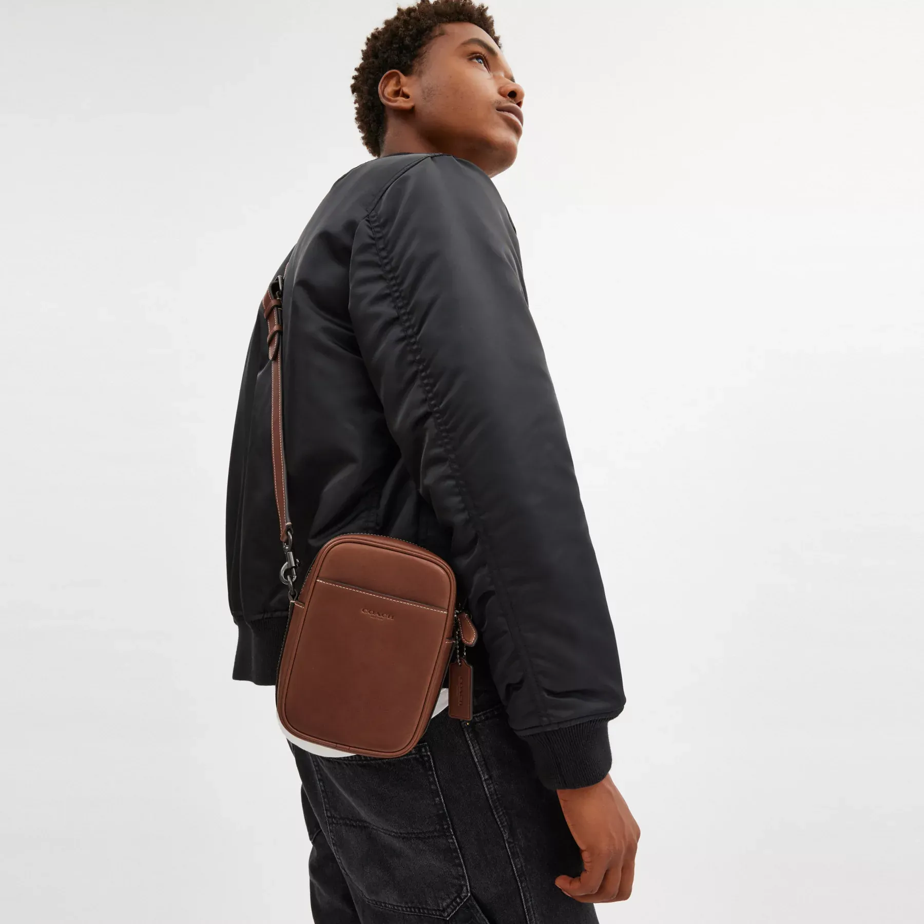 COACH Hitch Crossbody Redwood COACH Hitch Crossbody Redwood