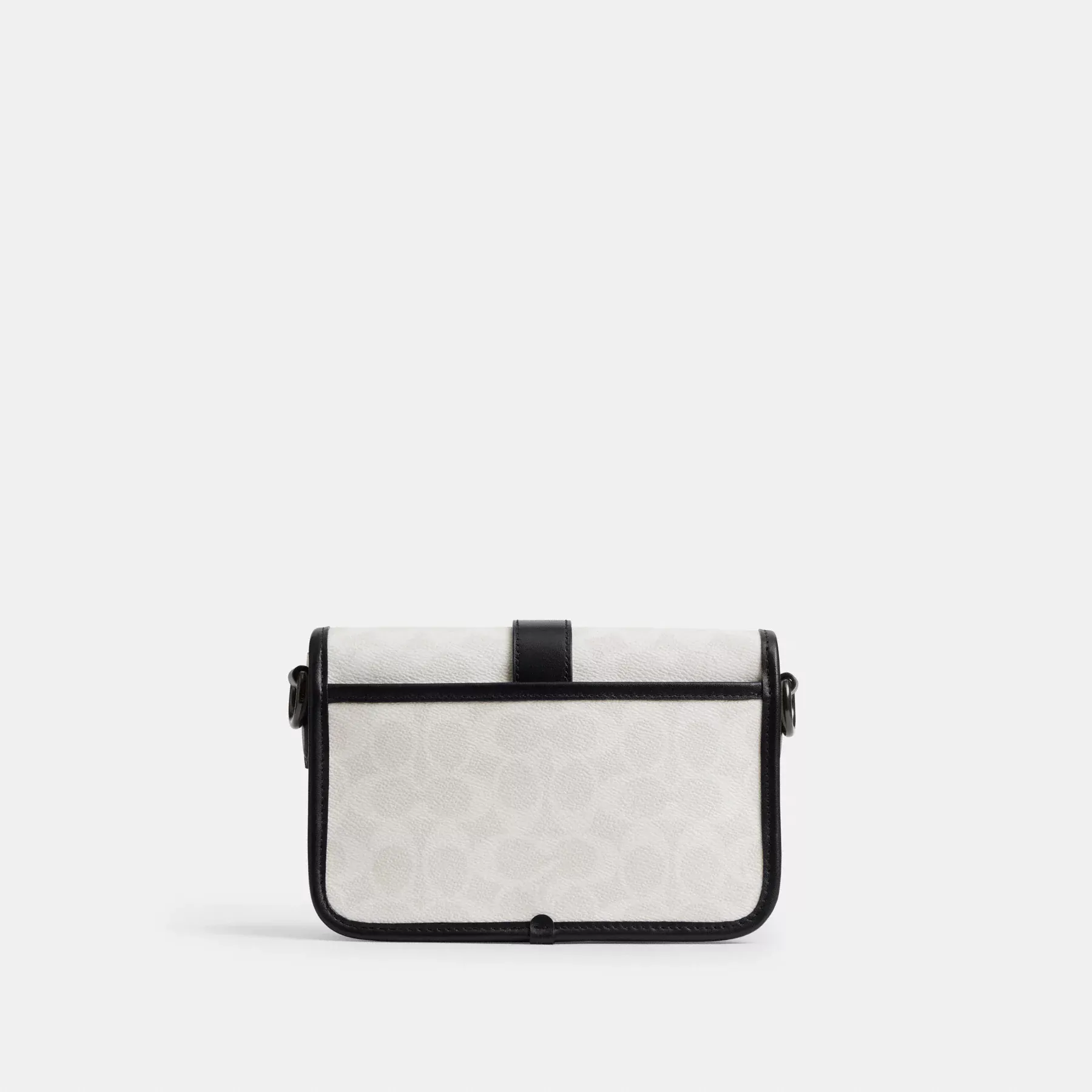 COACH League Crossbody Bag 19 I Signature Canvas Vit/Svart Sig COACH League Crossbody Bag 19 I Signature Canvas Vit/Svart Sig