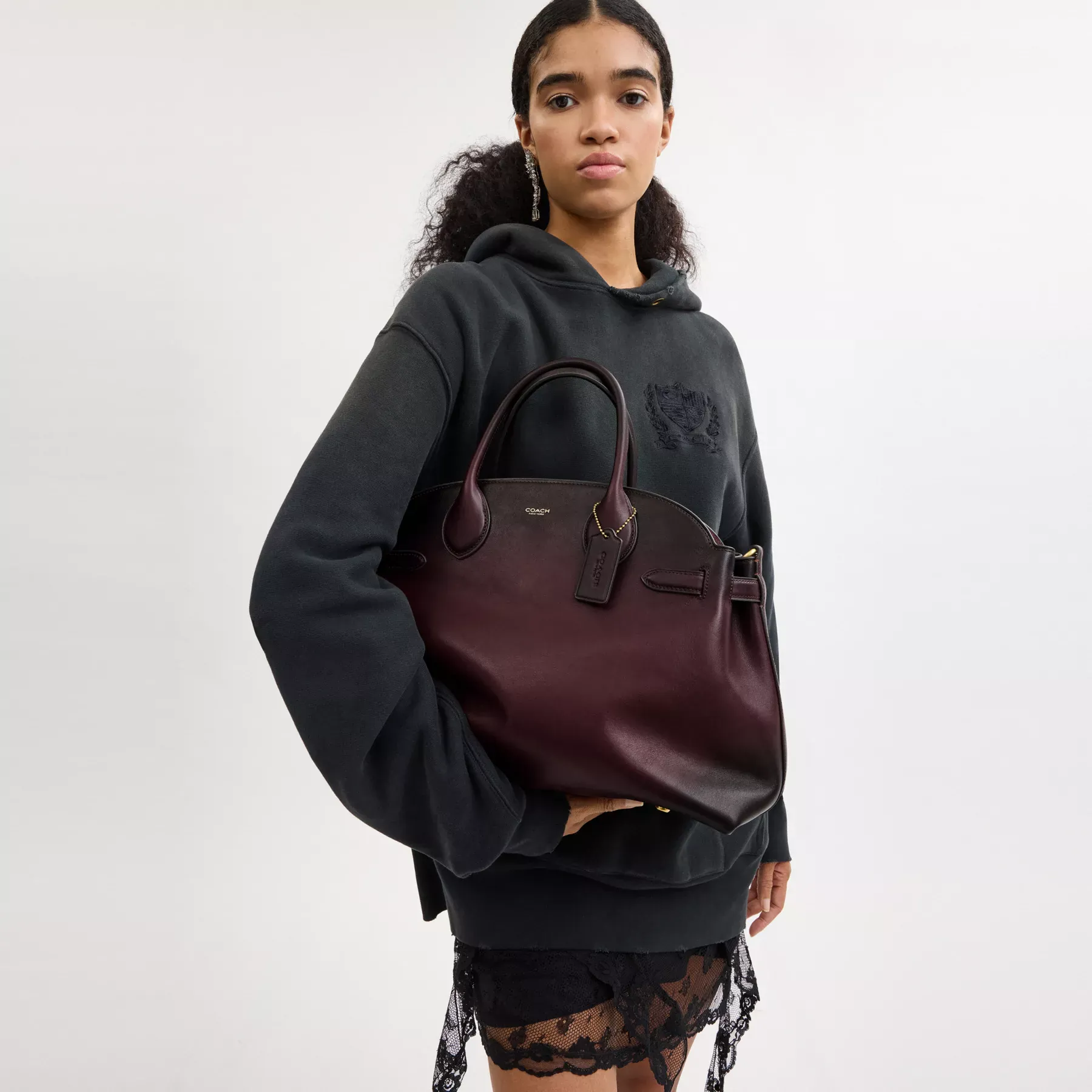 COACH Mjuk Empire Carryall Bag 40 Merlot COACH Mjuk Empire Carryall Bag 40 Merlot