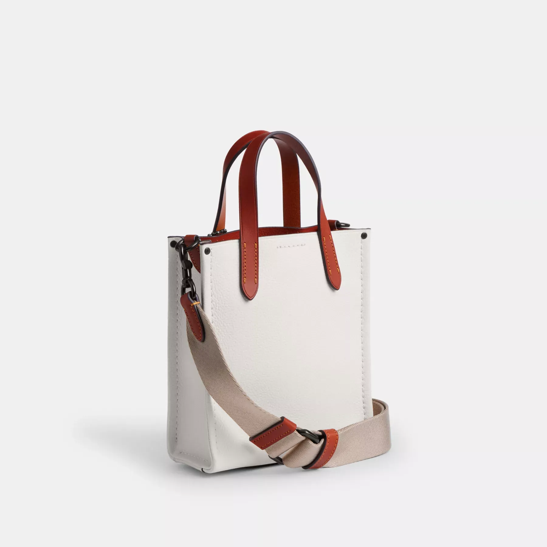 COACH Relay Tote Bag 17 med Coach-grafik Chalk Multi COACH Relay Tote Bag 17 med Coach-grafik Chalk Multi