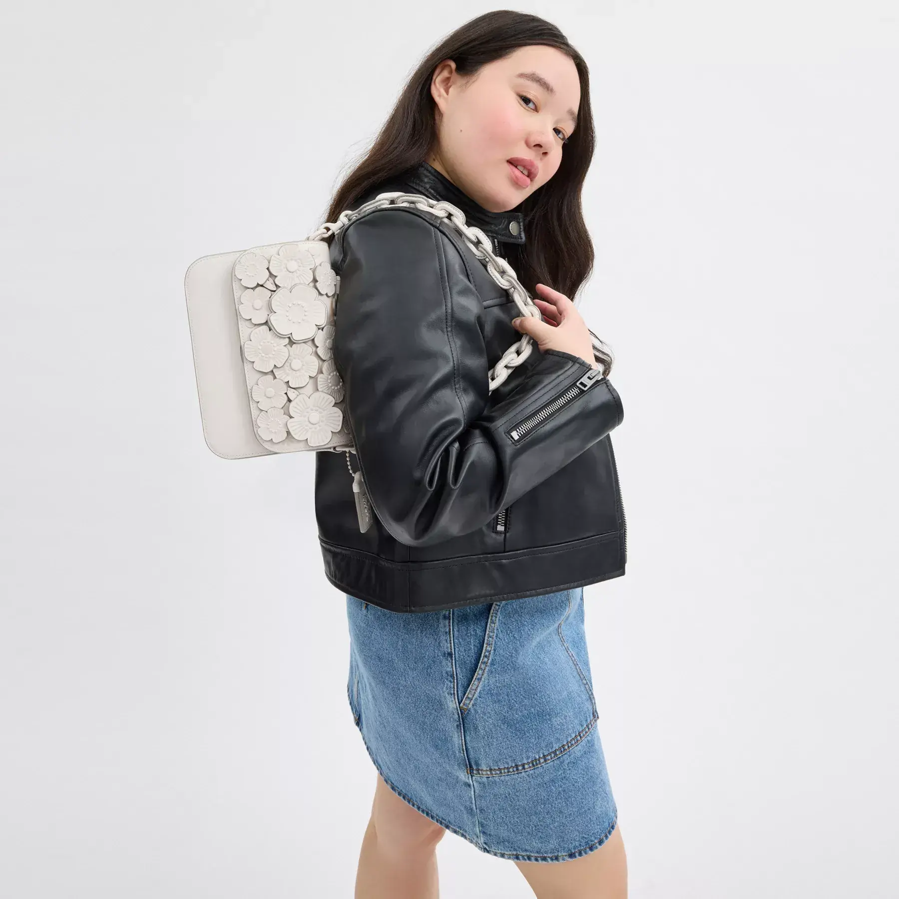 COACH Rogue Top Handle Bag Med Tea Rose Krita COACH Rogue Top Handle Bag Med Tea Rose Krita