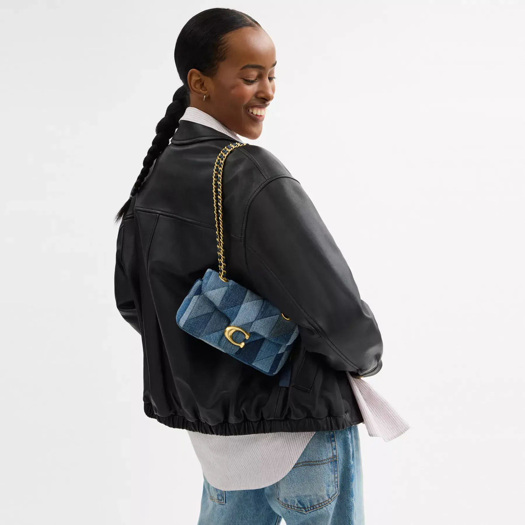COACH Tabby Axelväska 20 Med Patchwork Quiltning Denim Multi COACH Tabby Axelväska 20 Med Patchwork Quiltning Denim Multi