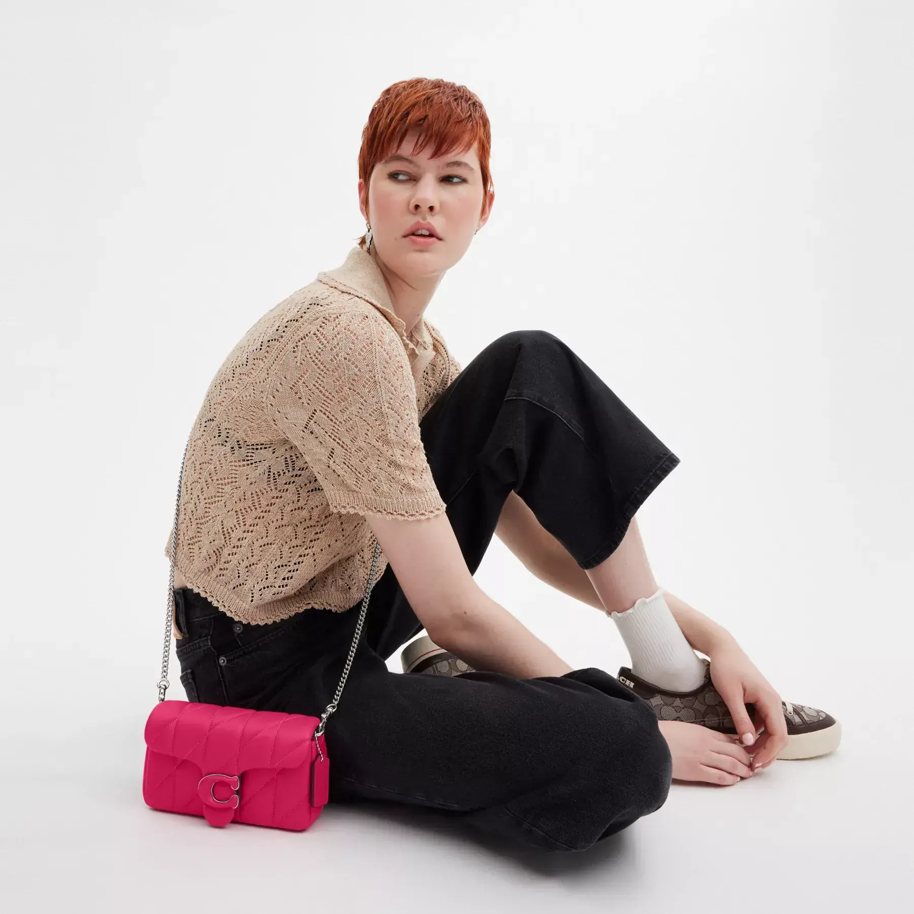 COACH Tabby Crossbody Armband Med Kudde Quiltning Dragonfruit COACH Tabby Crossbody Armband Med Kudde Quiltning Dragonfruit