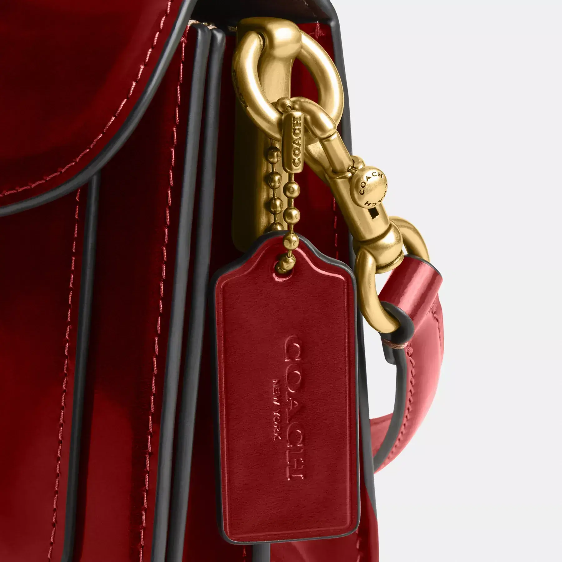 COACH Tabby axelväska 26 Mörk Ruby COACH Tabby axelväska 26 Mörk Ruby