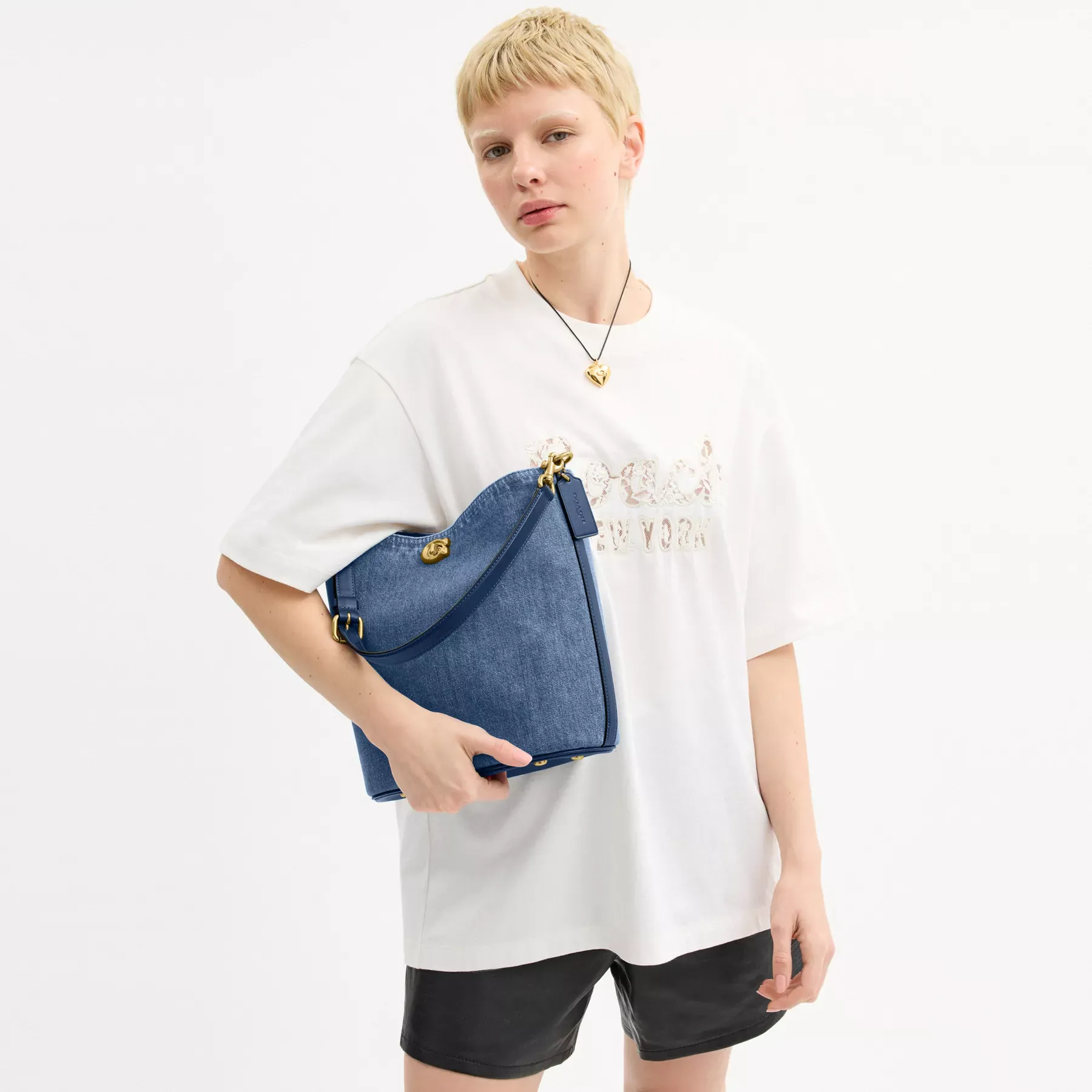 COACH Willow Soft Bucket Bag Djupblå COACH Willow Soft Bucket Bag Djupblå